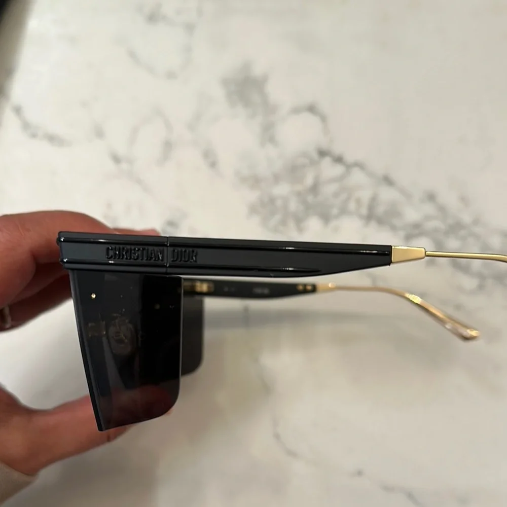 Christian Dior sunglasses - Picture 4 of 5